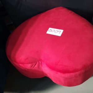 ITEM RED HEART OTTOMAN