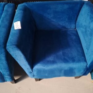 ITEM BLUE SINGLE COUCH