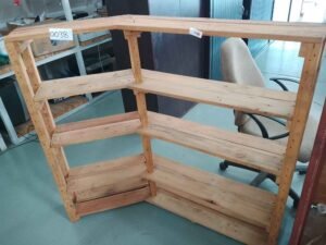 ITEM PALLET CORNER STAND