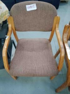 ITEM ITEM BROWN OFFICE CHAIR