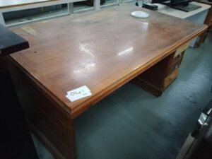 ITEM ITEM OFFICE TABLE 4 DRAWERS