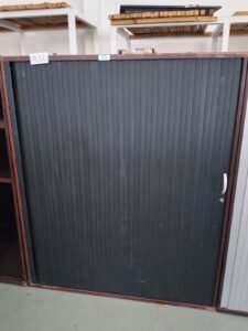 ITEM ITEM MAHAGONY BLACK ROLLER CABINET FF00071