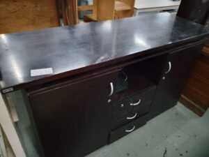 ITEM ITEM MAHAGONY STORAGE CABINET FF00081