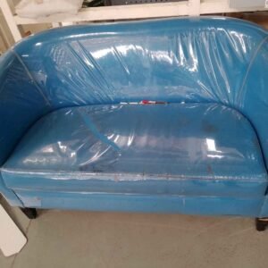 ITEM BLUE 2 SEATER COUCH FF0079