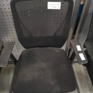 ITEM CASSIE VISITORS CHAIR-MAU FF00097