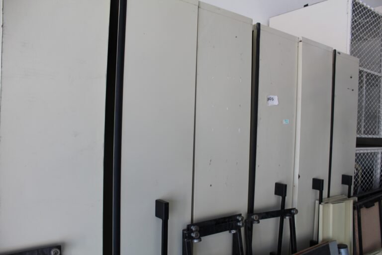 ITEM ITEM 6 BAY MOBILE FILLING CABINET FF00024