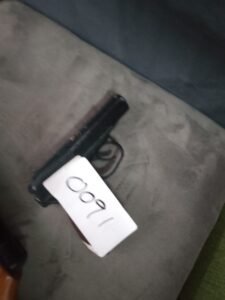 ITEM HAND GUN