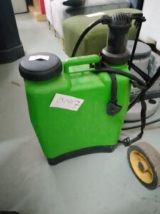 ITEM PEST SPRAY 2OL