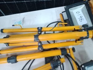 ITEM OUTDOOR LIGHT