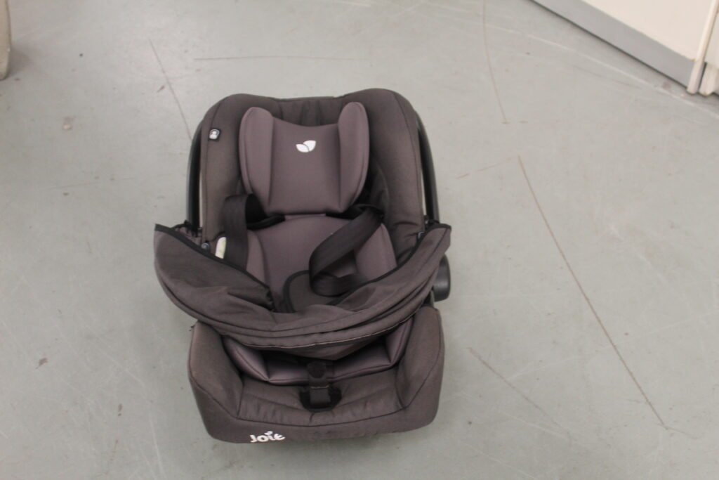 ITEM ITEM JOLE BABY CAR SEAT
