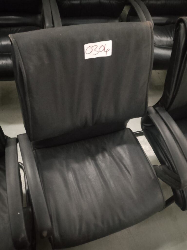ITEM BLACK FAUX LEATHER CHAIR