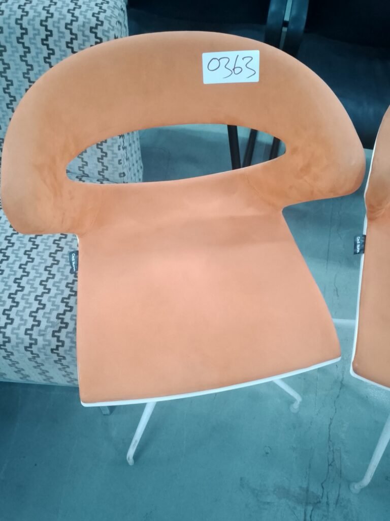 ITEM ORANGE AND WHITE CHAIR