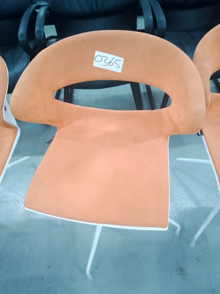 ITEM ORANGE AND WHITE CHAIR