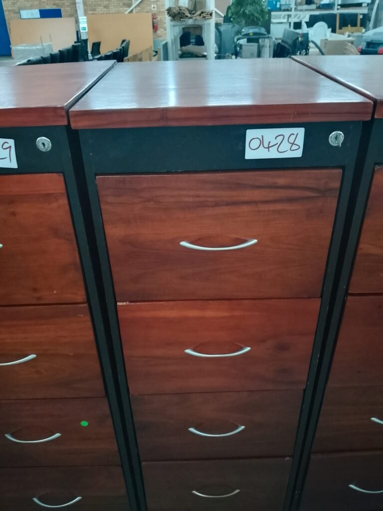 ITEM BLACK AND BROWN 4 DRAWER CABINET