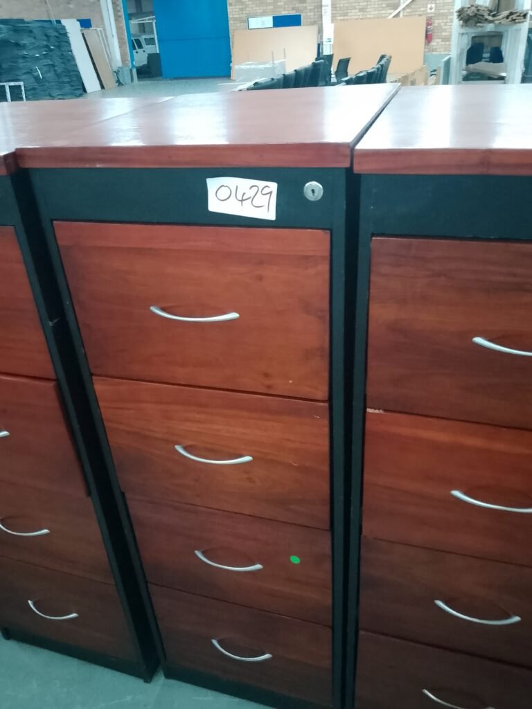 ITEM BLACK AND BROWN 4 DRAWER CABINET