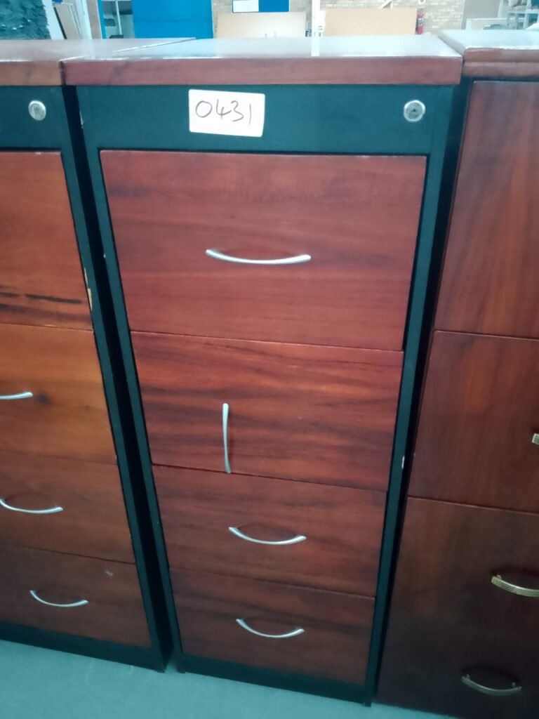 ITEM BLACK AND BROWN 4 DRAWER CABINET