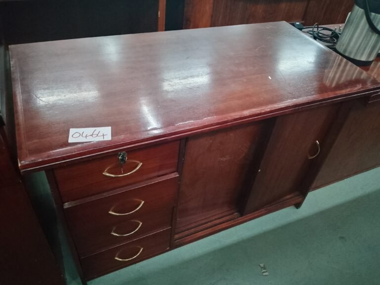 ITEM SLIDING CABINET WITH 4 DRAWERS