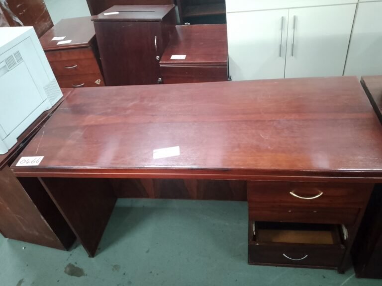 ITEM SMALL BROWN DESK WITH 4 DRAWERS