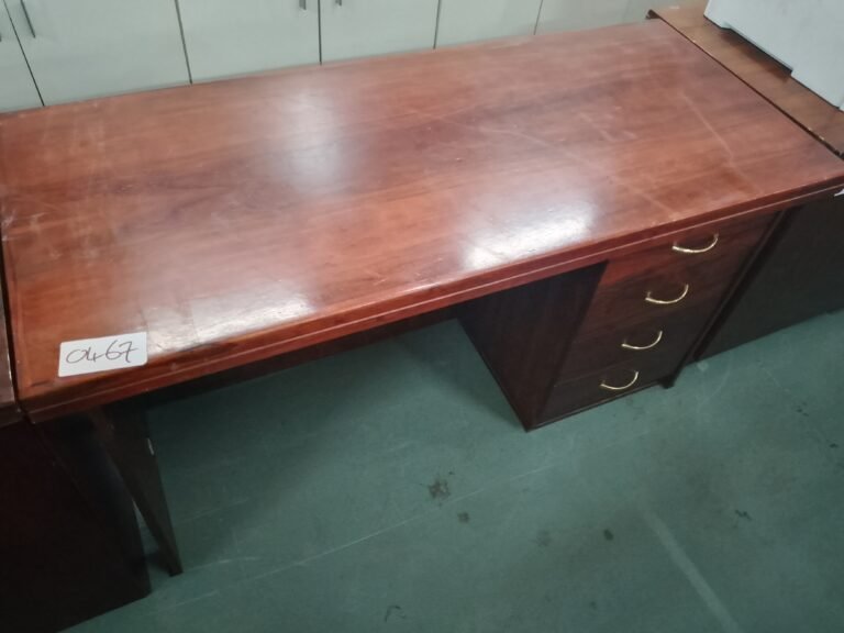 ITEM SMALL BROWN DESK WITH 4 DRAWERS
