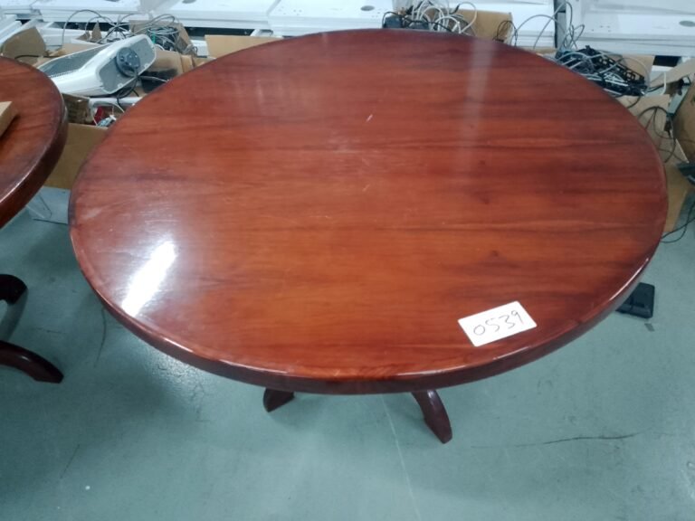 ITEM BROWN ROUND TABLE
