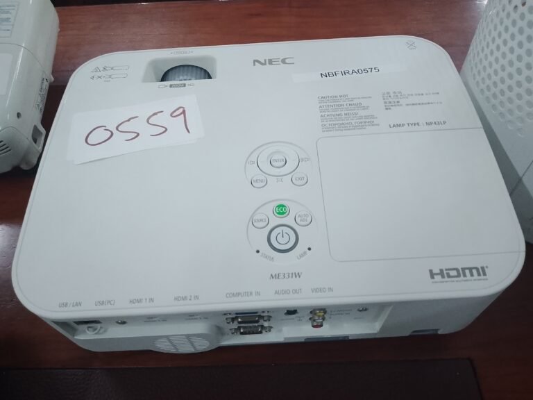 ITEM NEC PROJECTOR