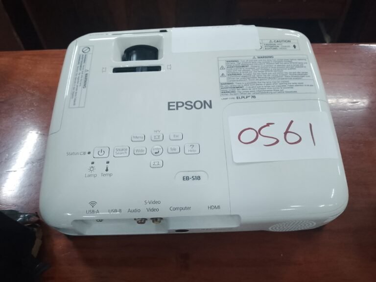 ITEM EPSON PROJECTOR