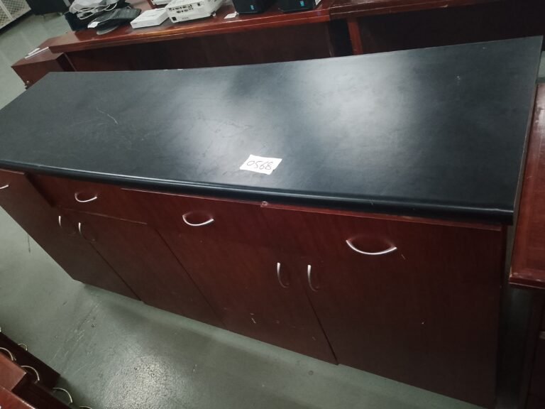 ITEM KITCHEN CABINET