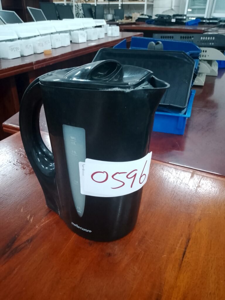 ITEM PLASTIC KETTLE