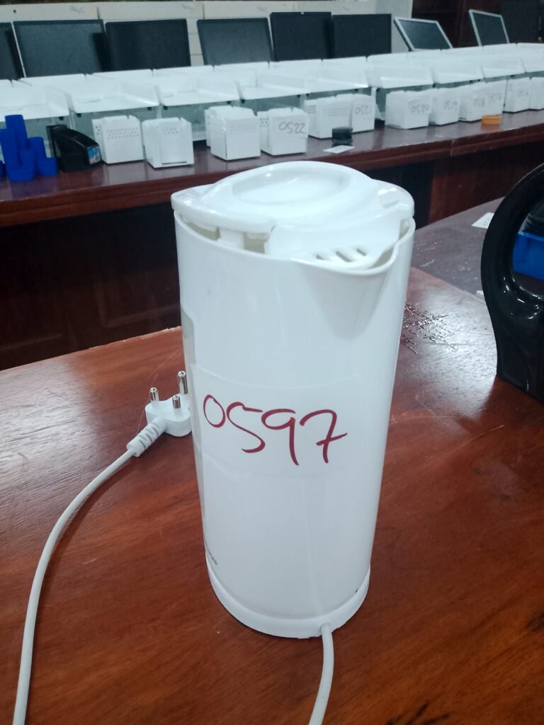 ITEM PLASTIC KETTLE