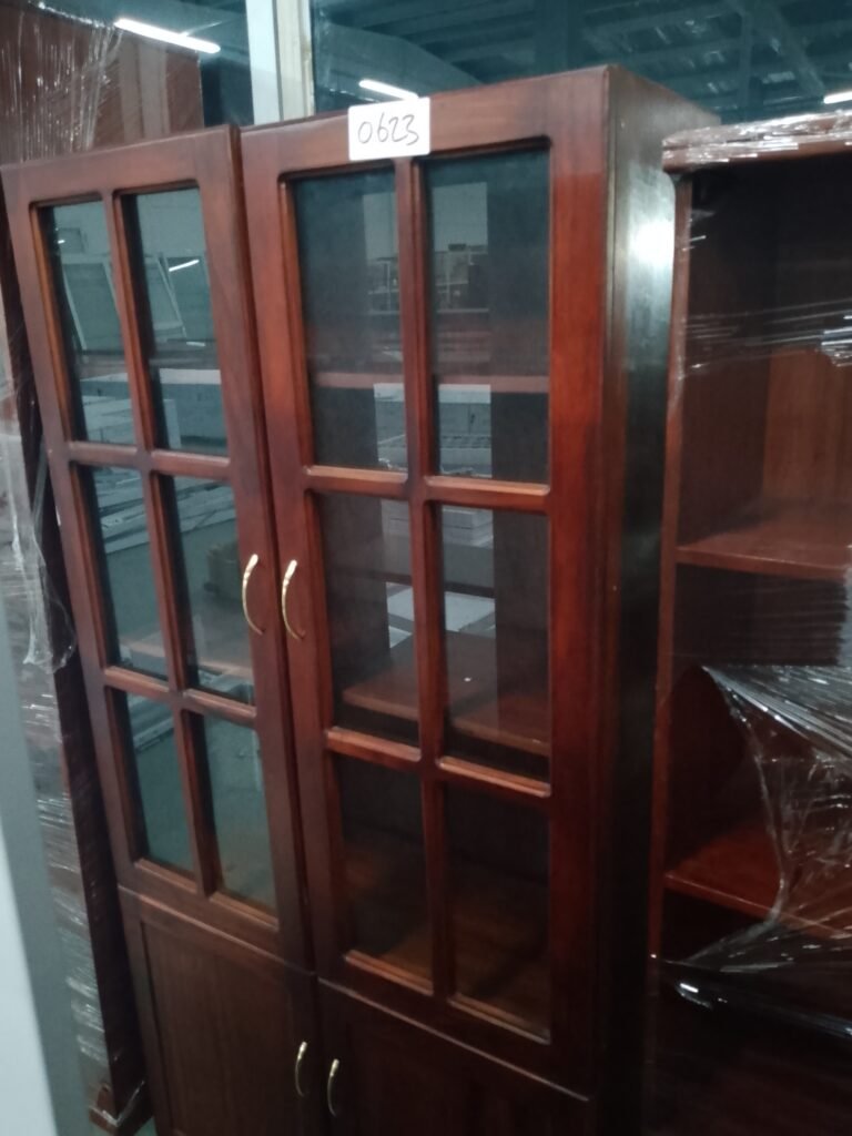 ITEM CUPBOARD WITH GLASS