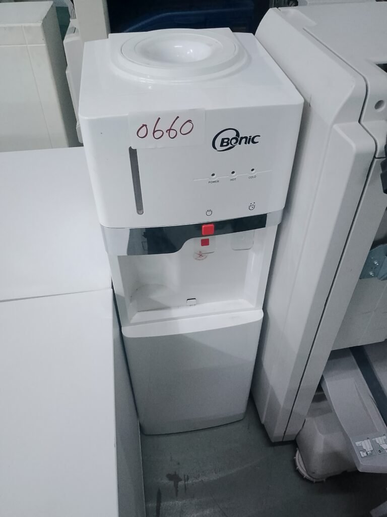 ITEM WATER DISPENSER
