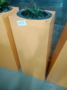 ITEM ORANGE METAL FLOWER POT