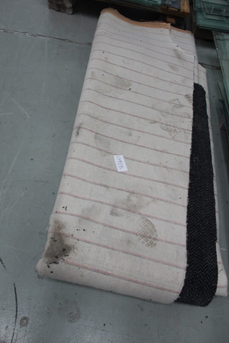 ITEM CARPETS