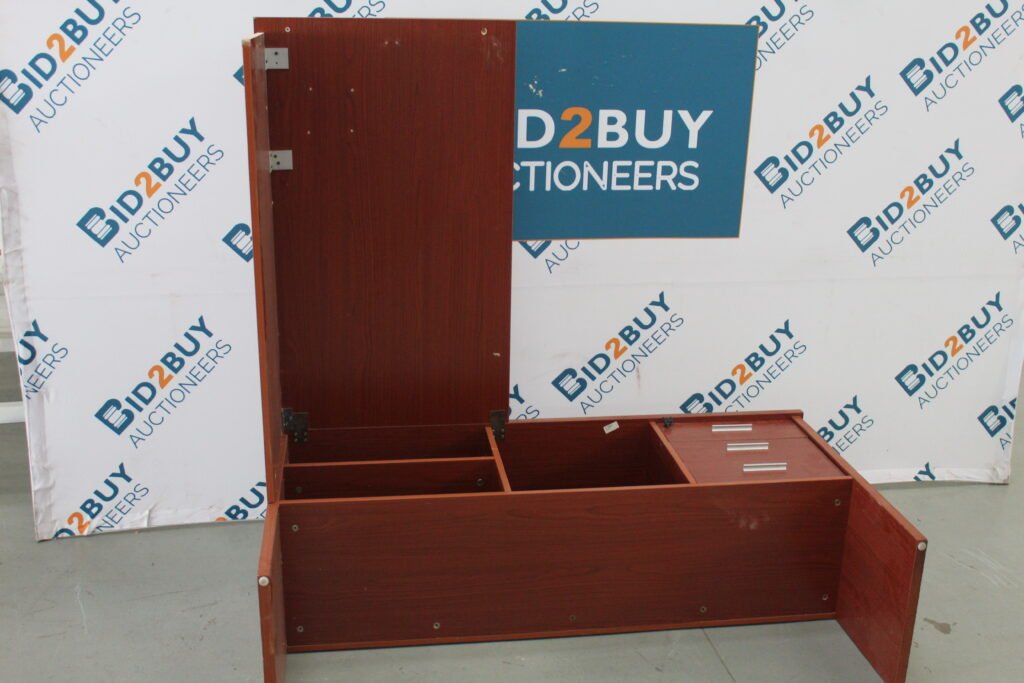 BROKEN BROWN TABLE
